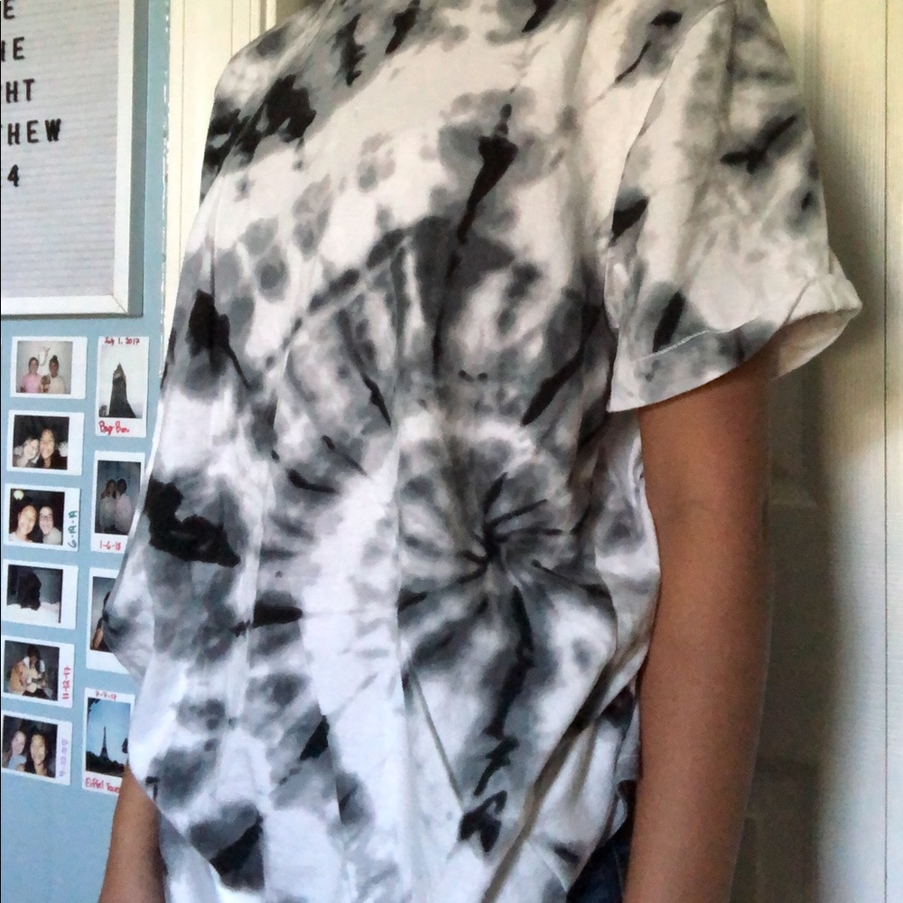 hollister shirt